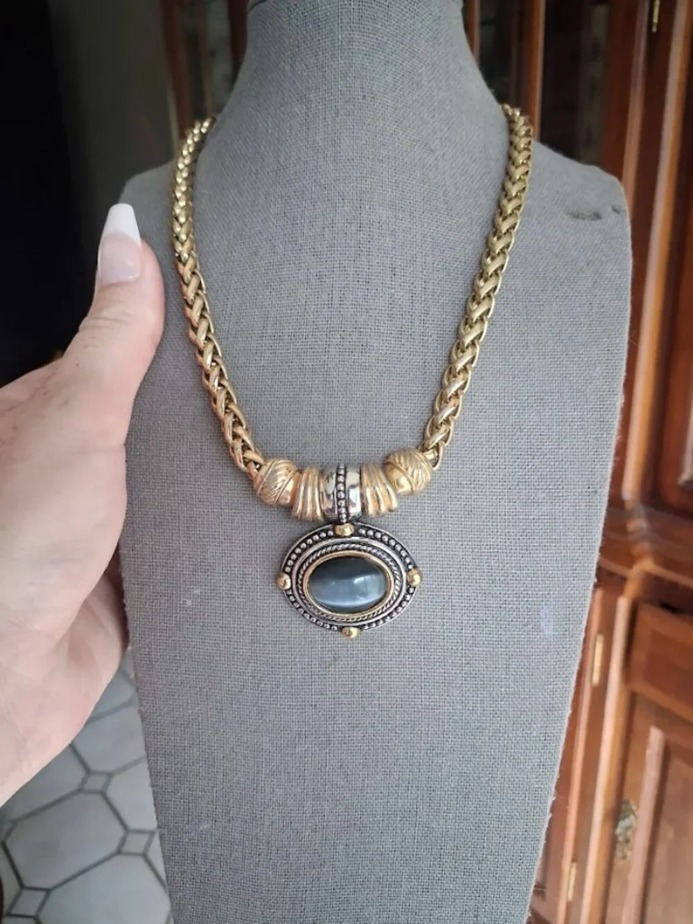 Unusual 16 inch Statement necklace